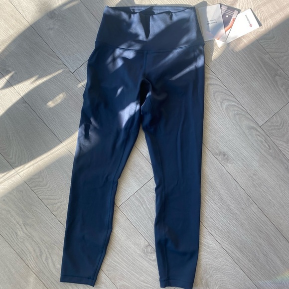Lululemon navy wunder train HR contour fit legging tights 25” - Picture 4 of 7